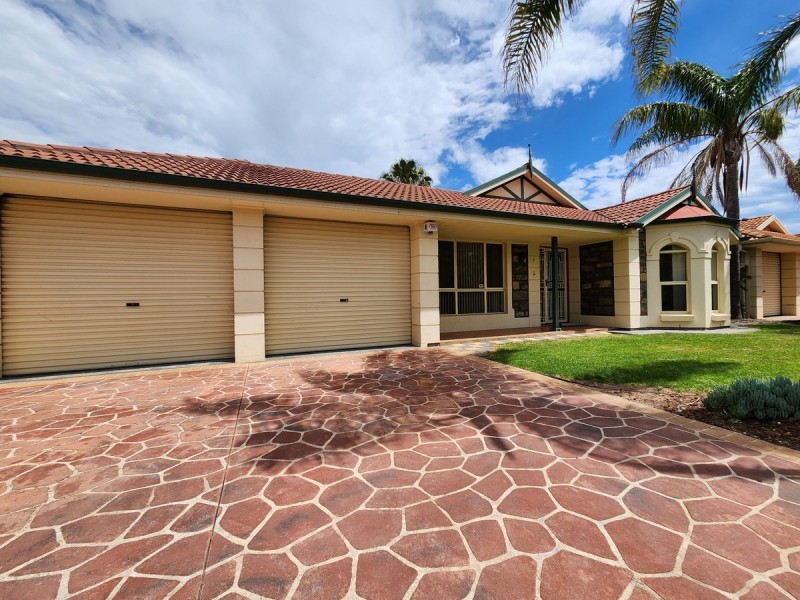 2A Kingborn Avenue, Seaton SA 5023