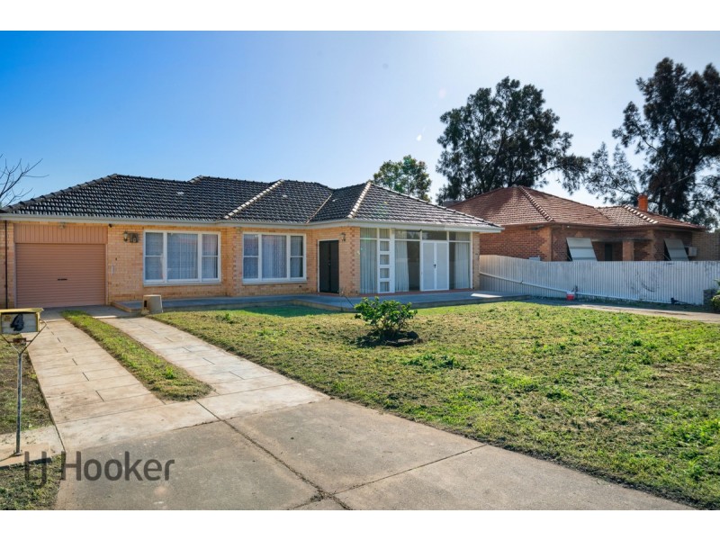4 Tyrie Avenue, Findon SA 5023