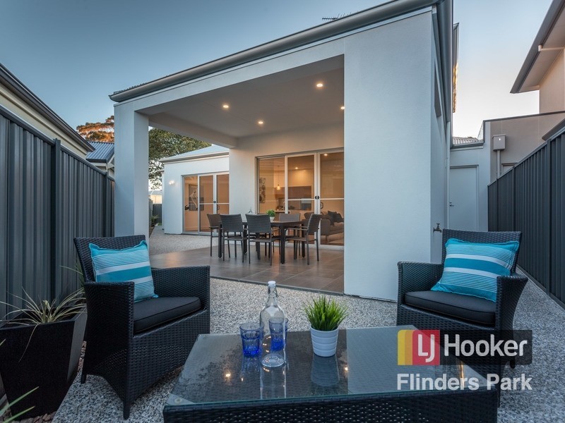 2 Cudmore Terrace, Henley Beach South SA 5022
