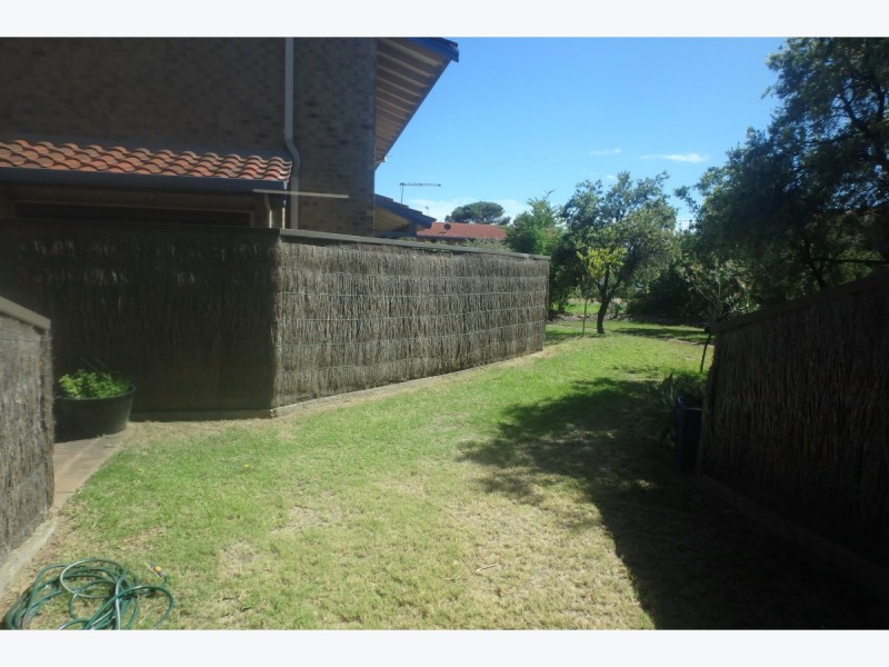 62 Sportsmans Drive, West Lakes SA 5021