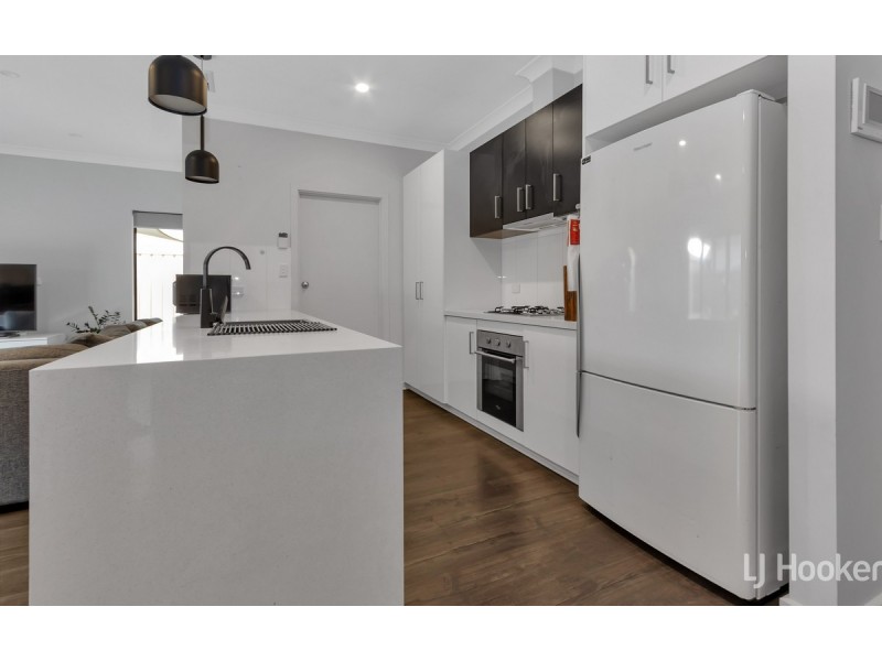 1B Broadford Crescent, Findon SA 5023