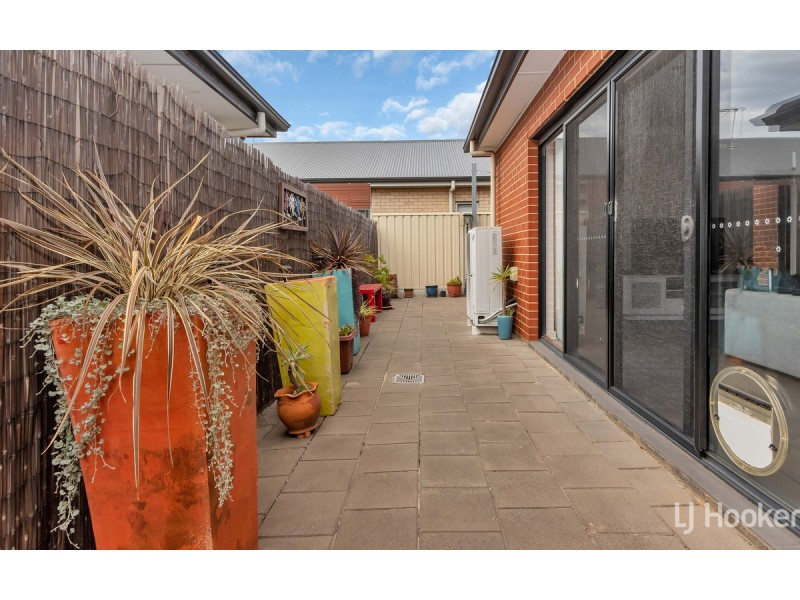 1B Broadford Crescent, Findon SA 5023