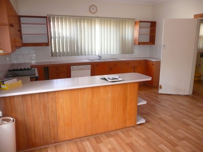 4A Pier Street, Glenelg South SA 5045