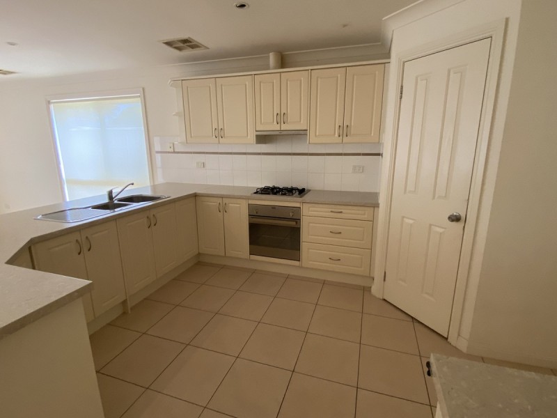 16 Carnarvon Parade, West Croydon SA 5008