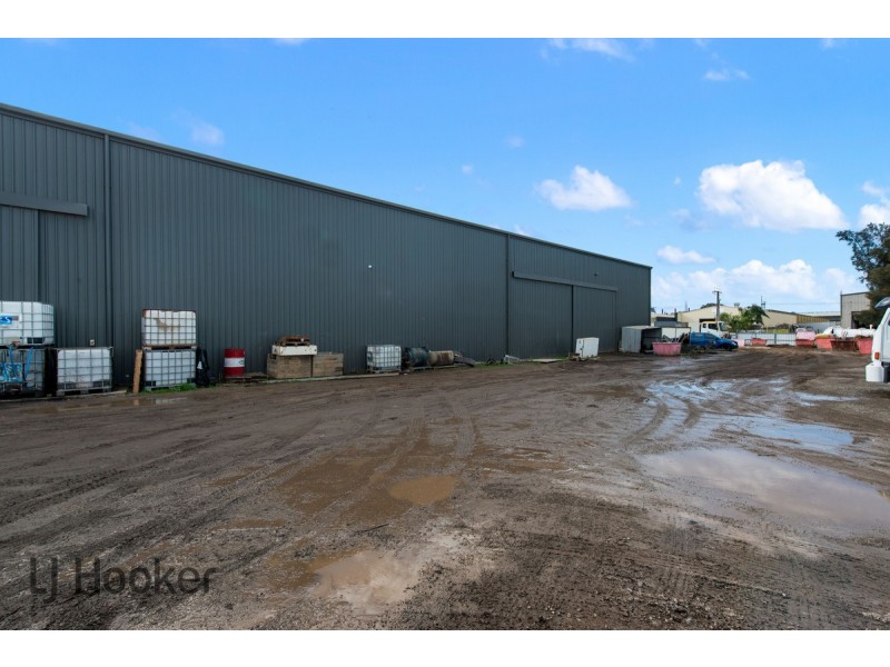 10 Millers Road, Wingfield SA 5013