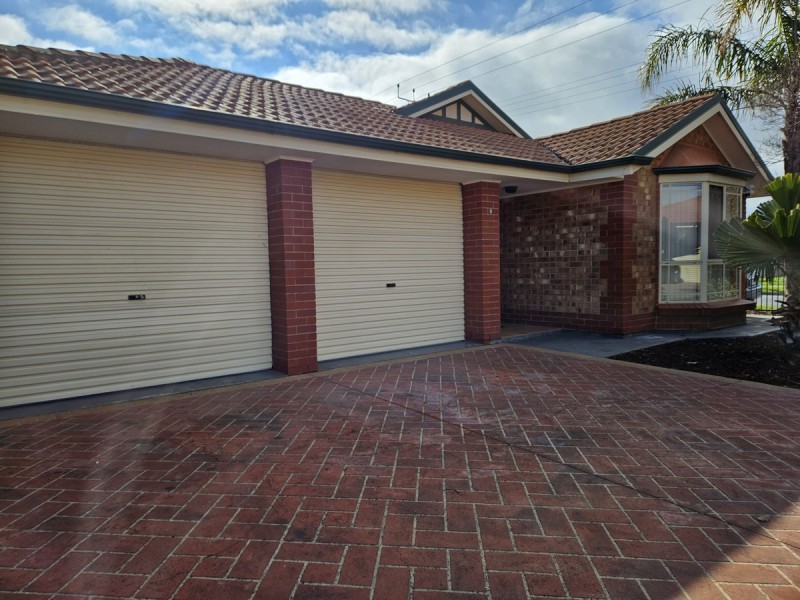 2A Kingborn Avenue, Seaton SA 5023