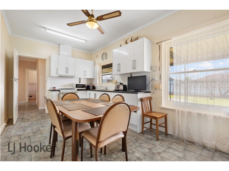 3 Dawkins Avenue, Seaton SA 5023