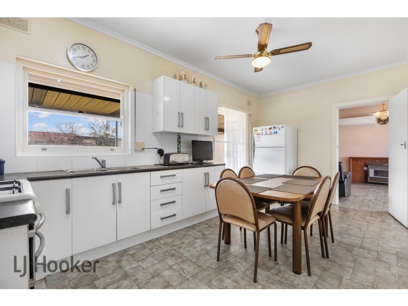 3 Dawkins Avenue, Seaton SA 5023