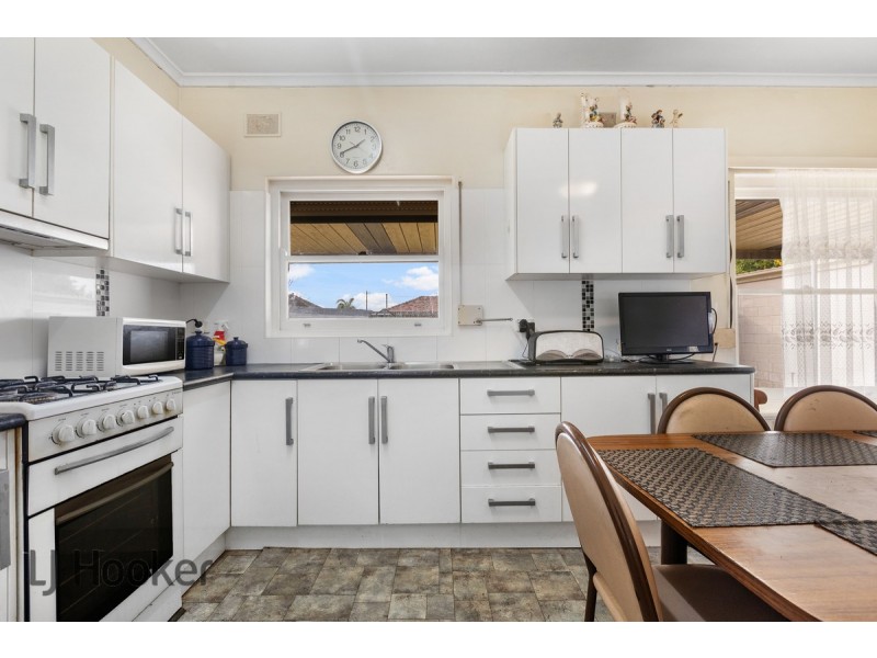 3 Dawkins Avenue, Seaton SA 5023