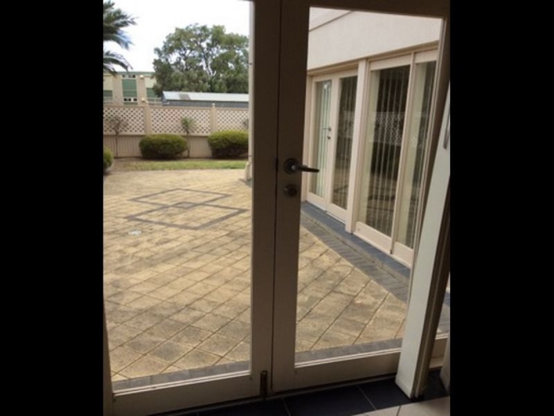 4B Hamilton Road, Aldinga Beach SA 5173