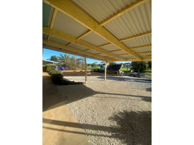 3 Hastings Avenue, Sellicks Beach SA 5174