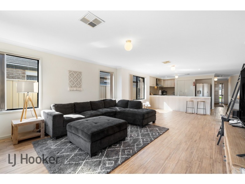 64 Admiralty Circuit, Smithfield SA 5114
