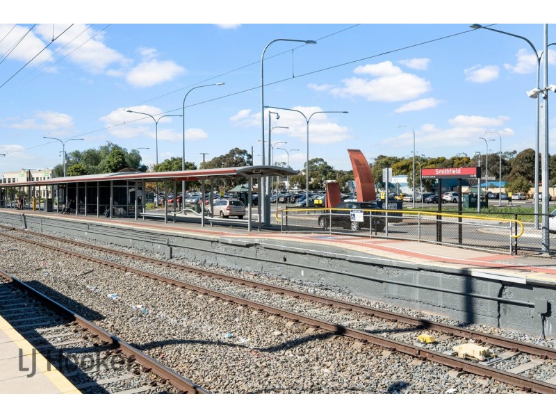 64 Admiralty Circuit, Smithfield SA 5114