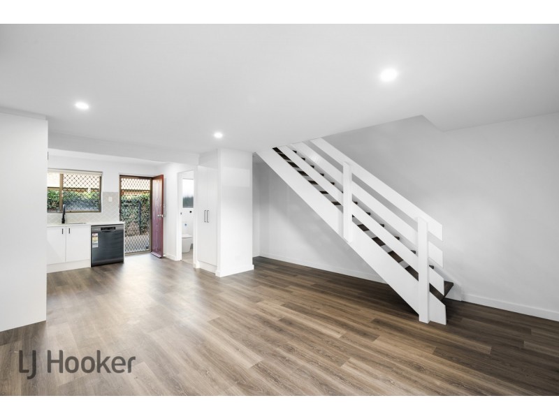 18/31 Brebner Drive, West Lakes SA 5021