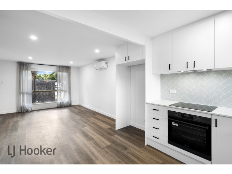 18/31 Brebner Drive, West Lakes SA 5021