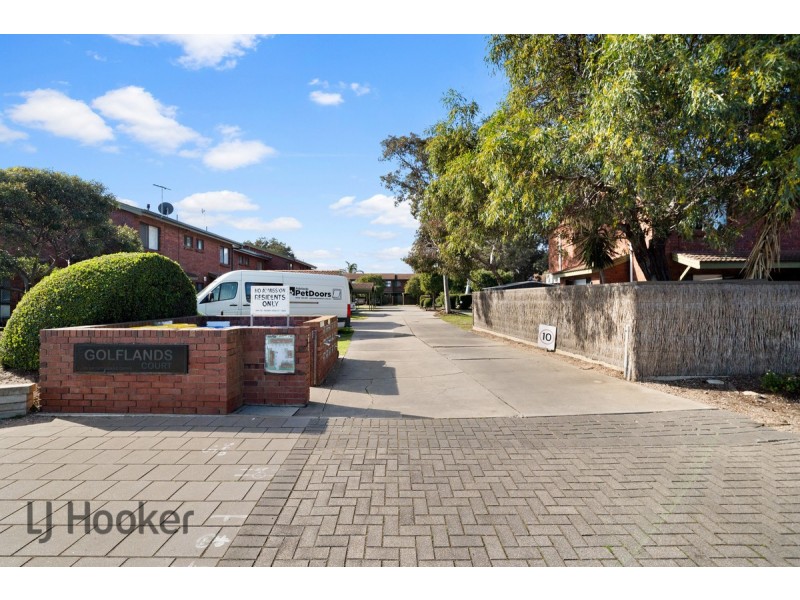 18/31 Brebner Drive, West Lakes SA 5021