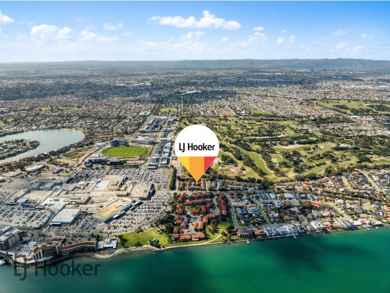 18/31 Brebner Drive, West Lakes SA 5021
