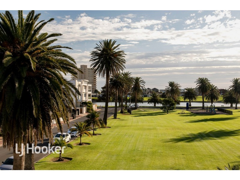 3/32 Tod Street, Glenelg North SA 5045