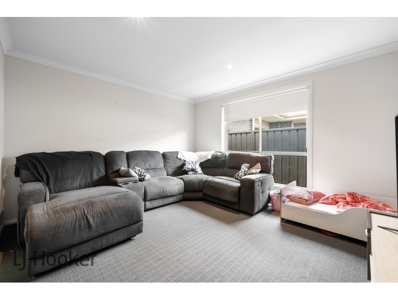 22 Burley Griffin Drive, Andrews Farm SA 5114