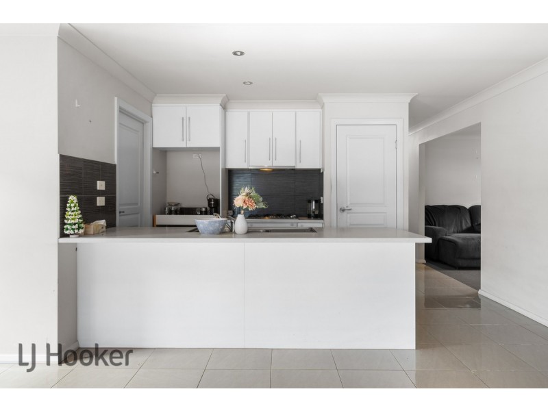 22 Burley Griffin Drive, Andrews Farm SA 5114