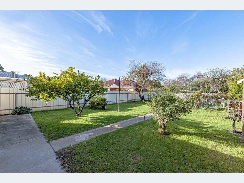 5 McCrea Street, Prospect SA 5082