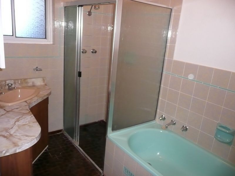 14 Dundee Ave, Seaton SA 5023