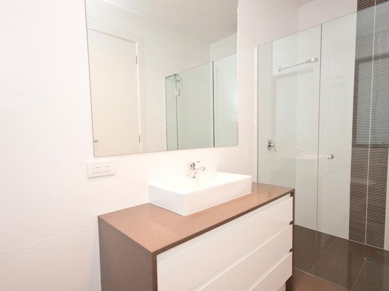 43 McDonald Grove, West Lakes SA 5021