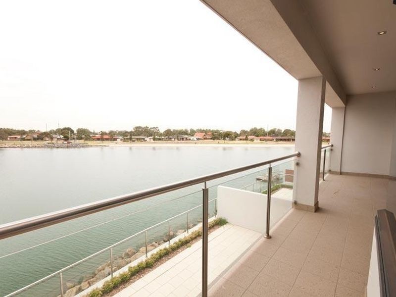 43 McDonald Grove, West Lakes SA 5021