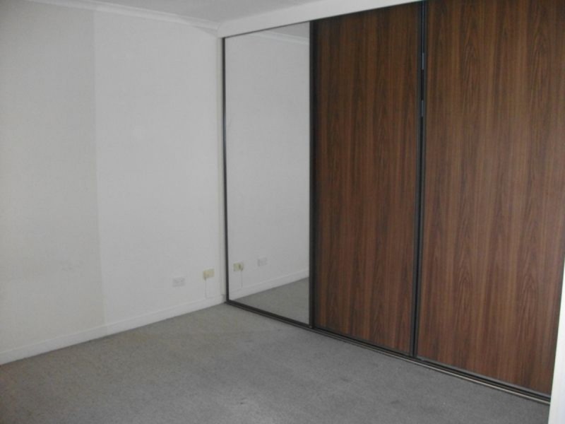 15 Latimer Crescent, Trott Park SA 5158