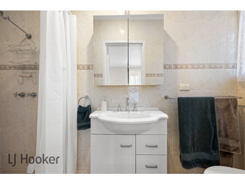 3 Read Court, North Haven SA 5018