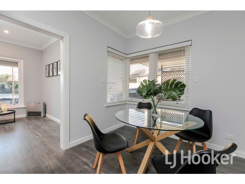 2 Singleton Avenue, Seaton SA 5023