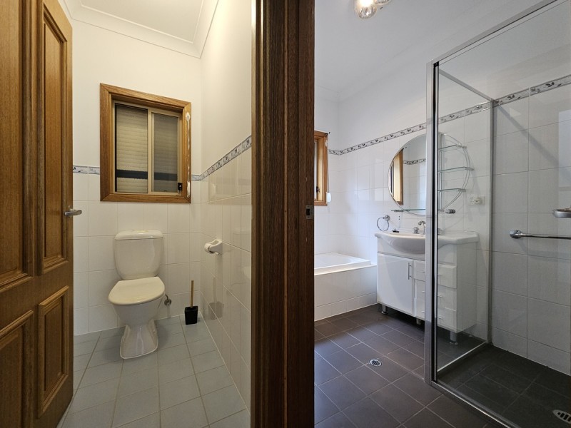 11A Strathbogie Avenue, Findon SA 5023