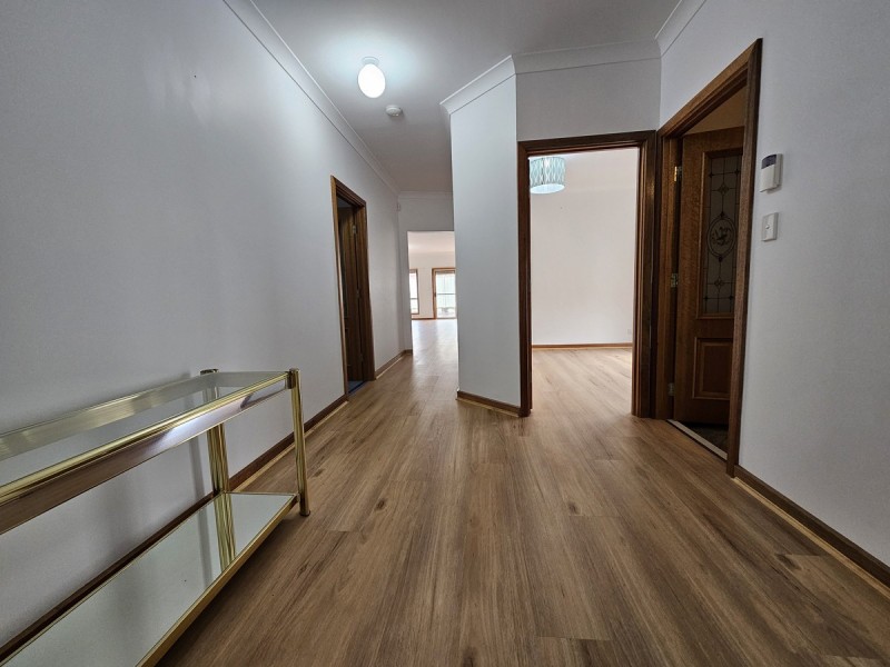 11A Strathbogie Avenue, Findon SA 5023