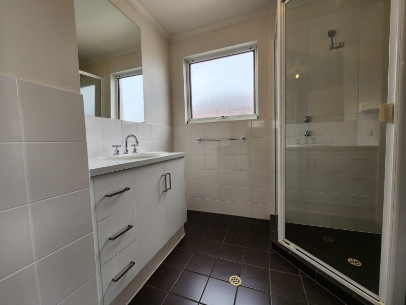 8 Waterton Lane, Mawson Lakes SA 5095