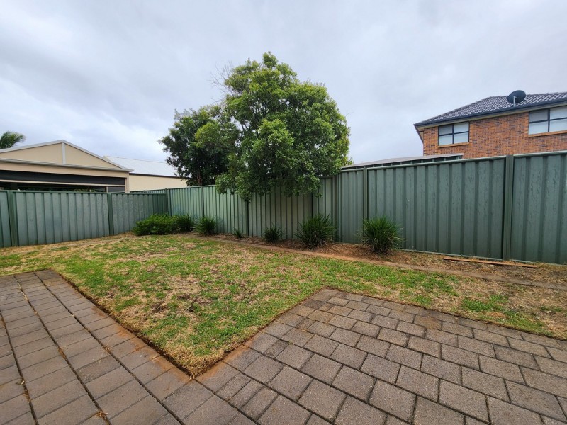 8 Waterton Lane, Mawson Lakes SA 5095