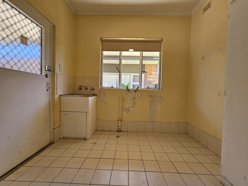 31 Hughes Avenue, Henley Beach SA 5022