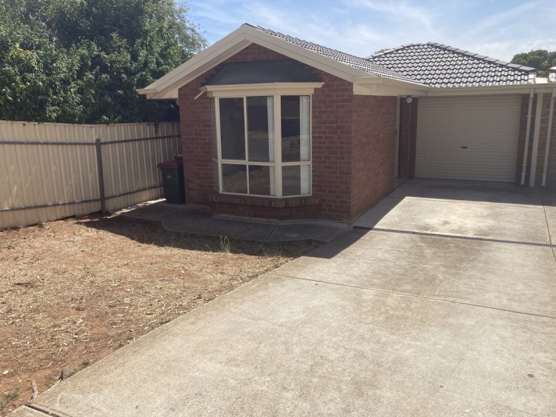 8B Grayling Street, Elizabeth East SA 5112