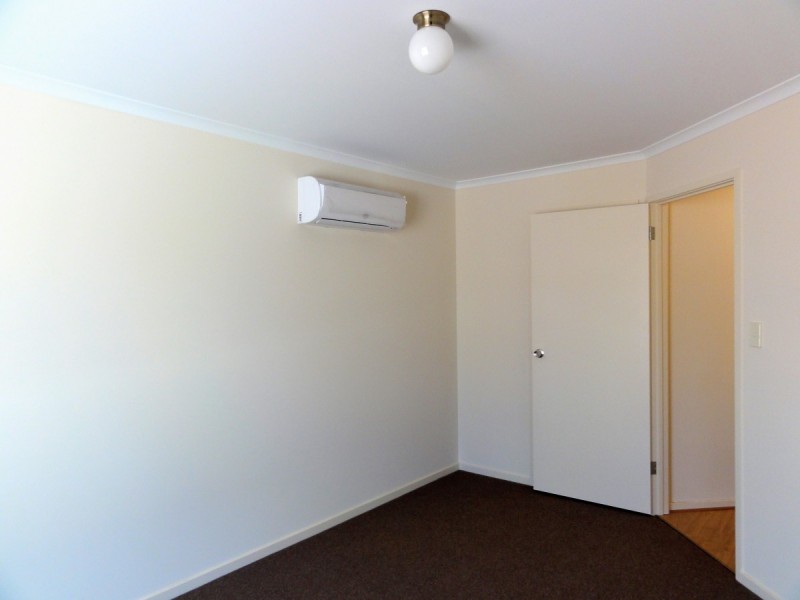 8B Grayling Street, Elizabeth East SA 5112