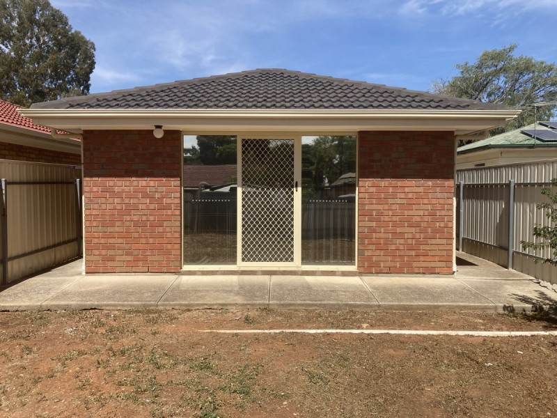 8B Grayling Street, Elizabeth East SA 5112