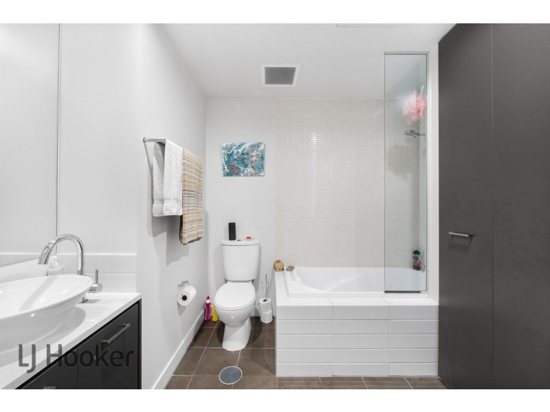 407/16-18 Wirra Drive, New Port SA 5015