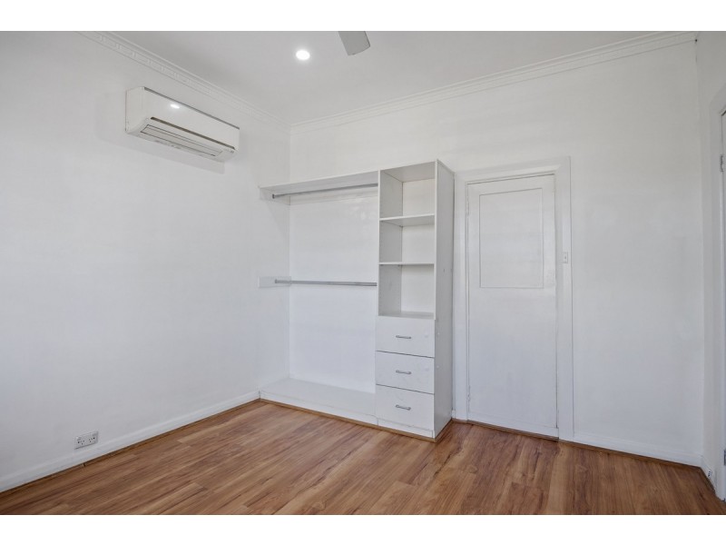 8 Third Street, Wingfield SA 5013