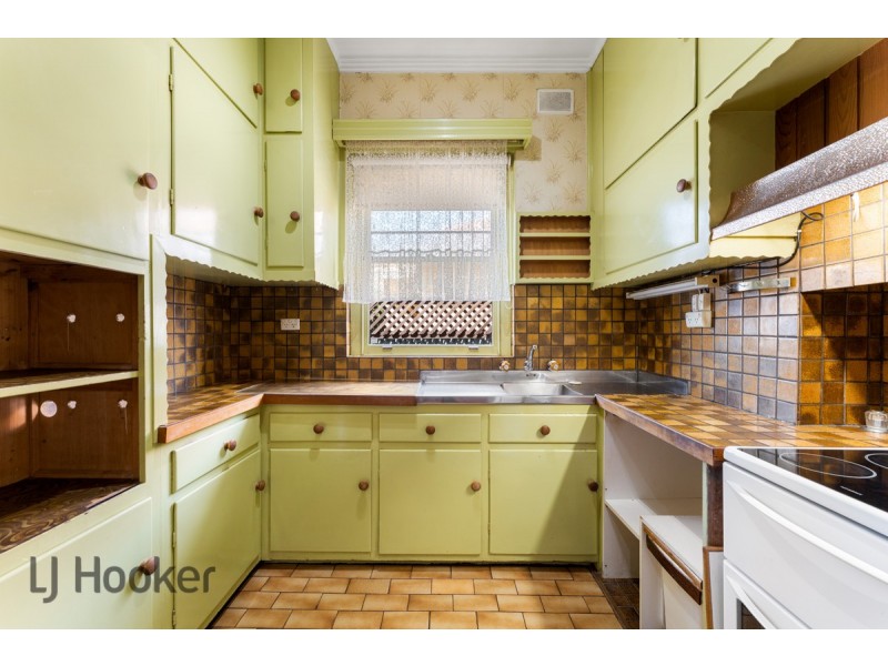 22 Westall Avenue, Flinders Park SA 5025