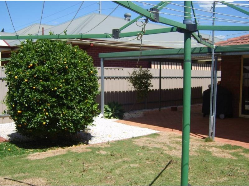 9 Playford Road, Newton SA 5074