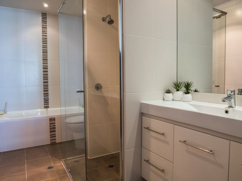 17/155 Brebner Drive, West Lakes SA 5021