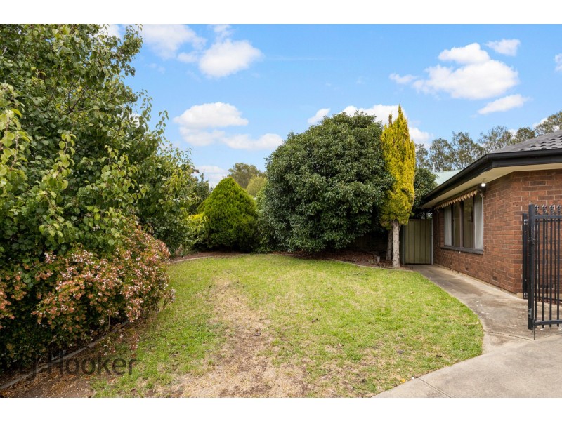 114 Adams Road, Trott Park SA 5158
