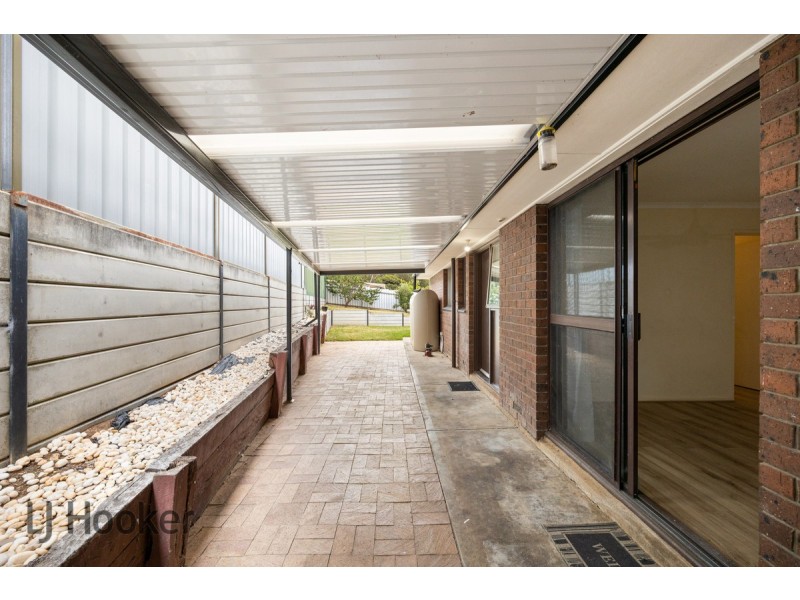 114 Adams Road, Trott Park SA 5158