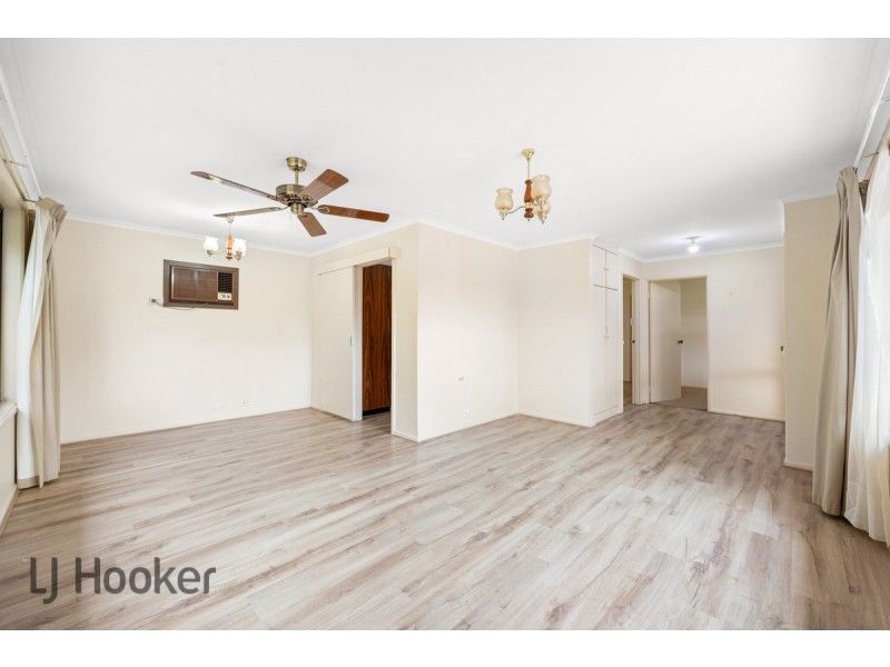 114 Adams Road, Trott Park SA 5158