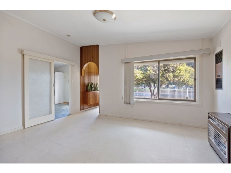 49 Dudley Crescent, Mansfield Park SA 5012