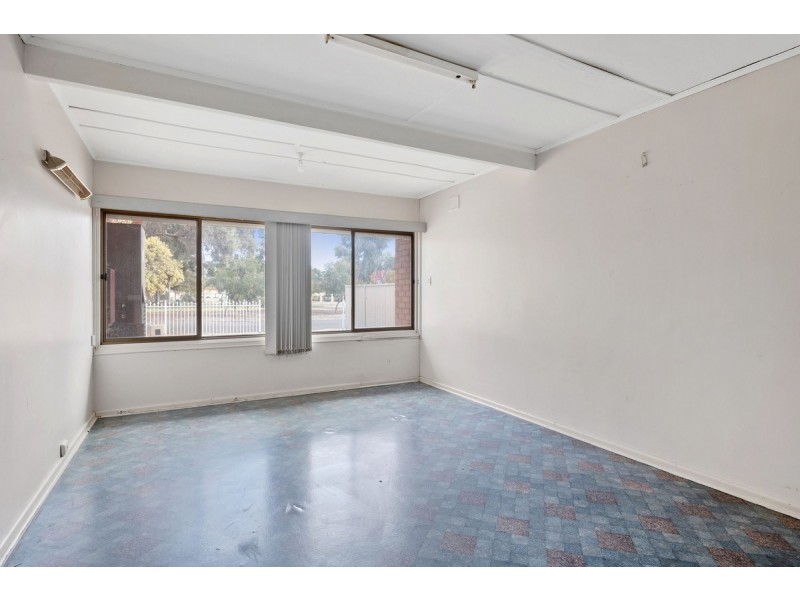 49 Dudley Crescent, Mansfield Park SA 5012