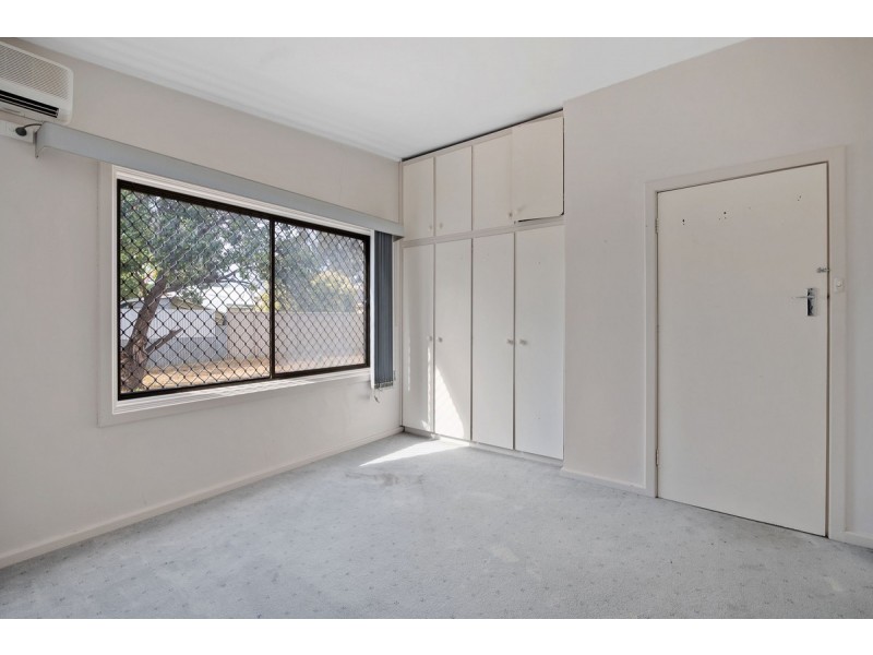 49 Dudley Crescent, Mansfield Park SA 5012